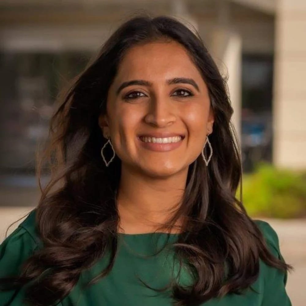 Headshot of Chandni Bhakta, PA-C, board-certified physician assistant at Advanced Dermatology