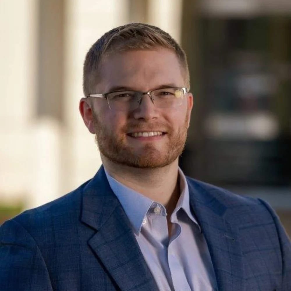 Headshot of Kory Lee, MD, board-certified dermatologist at Advanced Dermatology