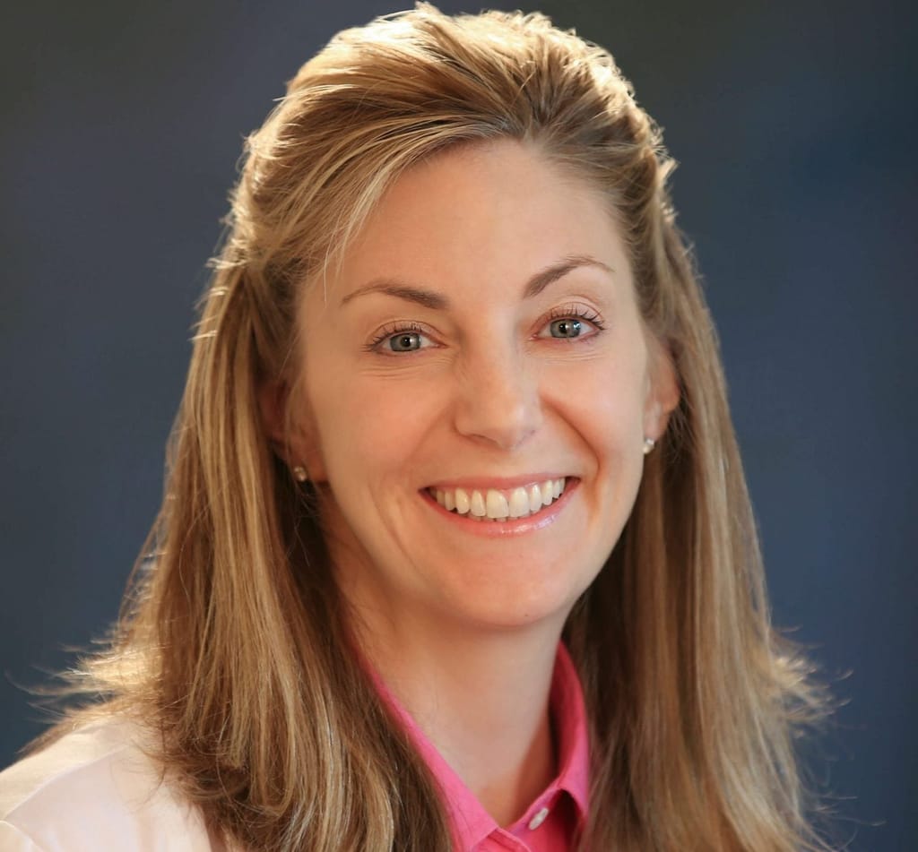 Headshot of Gwen Gettelman, PA-C, certified physician assistant at Forefront Dermatology