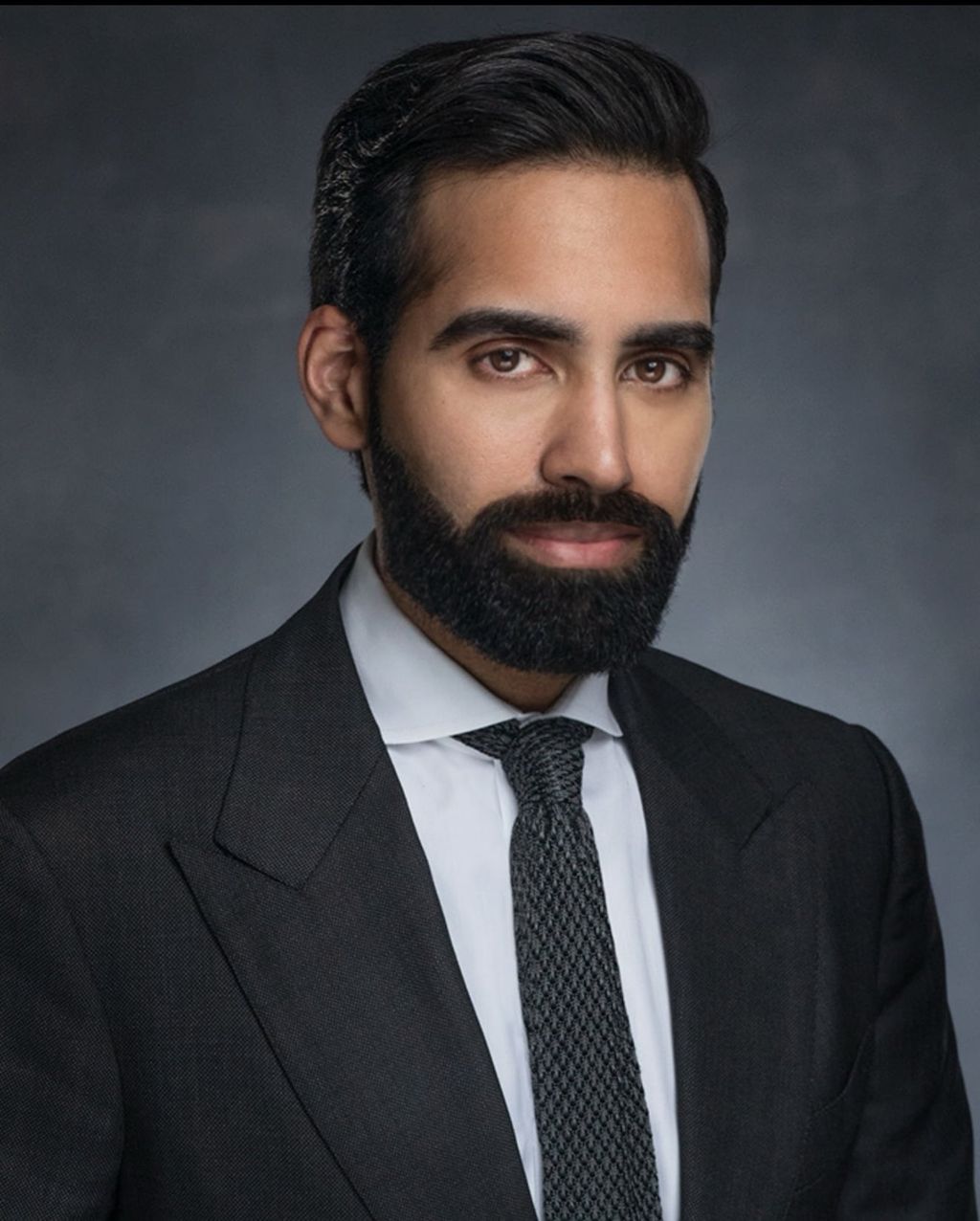 Headshot of Rohit Kakar, FAAD, MD, board-certified dermatologist at Forefront Dermatology