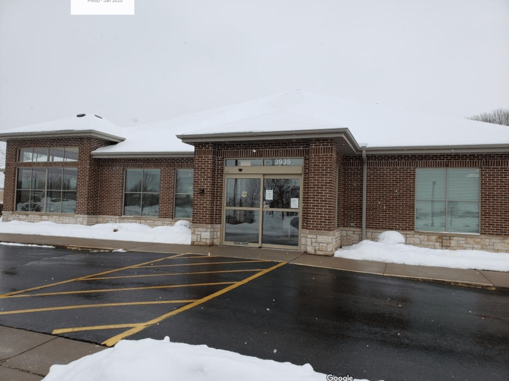 05-office-entrance