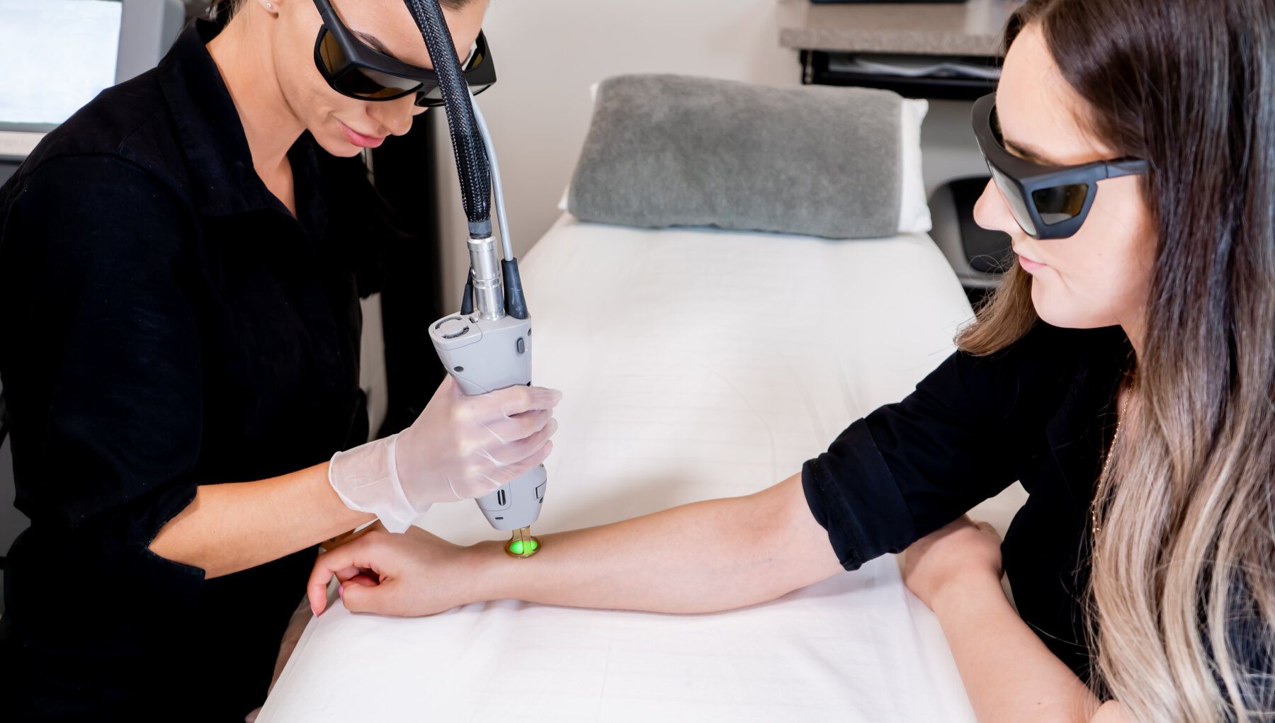 Q-Switched ND YAG Laser