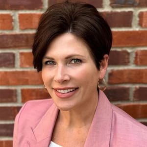 Headshot of Dani Haas, FNP-C, family nurse practitioner at Forefront Dermatology