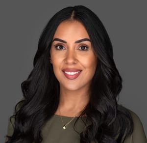 Headshot of Vivian Lamb, RN, cosmetic nurse at Forefront Dermatology