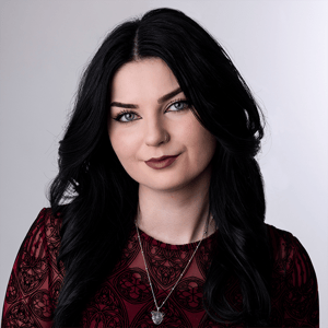 Headshot of Alissa Bucholtz, LE, aesthetician at Forefront Dermatology