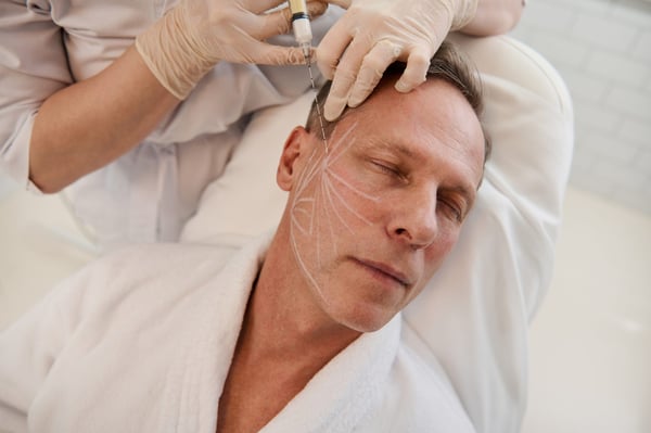 Facelift Myths Debunked: Separating Fact from Fiction in the Age of ‘Insta-Facelifts’