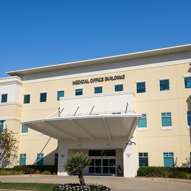 Advanced Dermatology & Skin Care Centre clinic exterior in Miramar Beach, FL