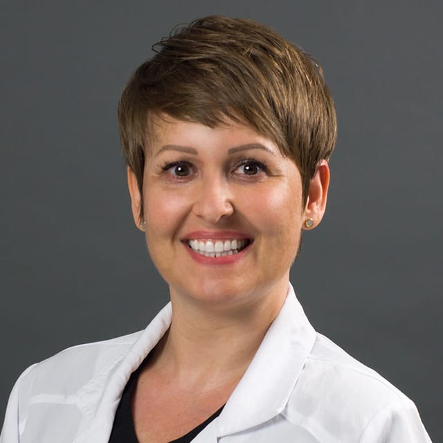 Headshot of Stephanie Gant, FNP-C, certified nurse practitioner at Forefront Dermatology
