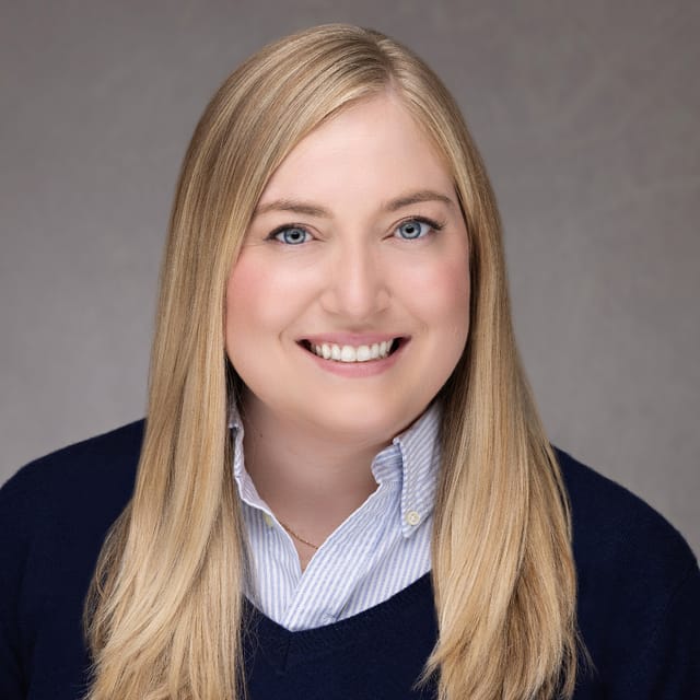 Headshot of Erin Cullen, FNP-C, family nurse practitioner at Forefront Dermatology
