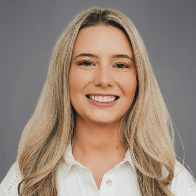 Headshot of Kylee McConnell, CDT, certified dermatology technician at Forefront Dermatology