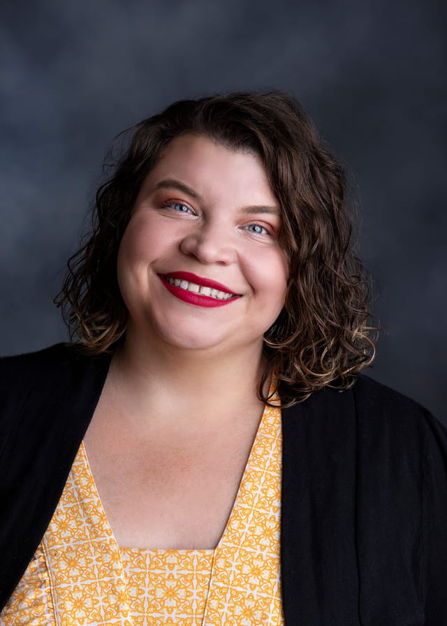 Headshot of Nicole BenderReam, LE, aesthetician at Forefront Dermatology