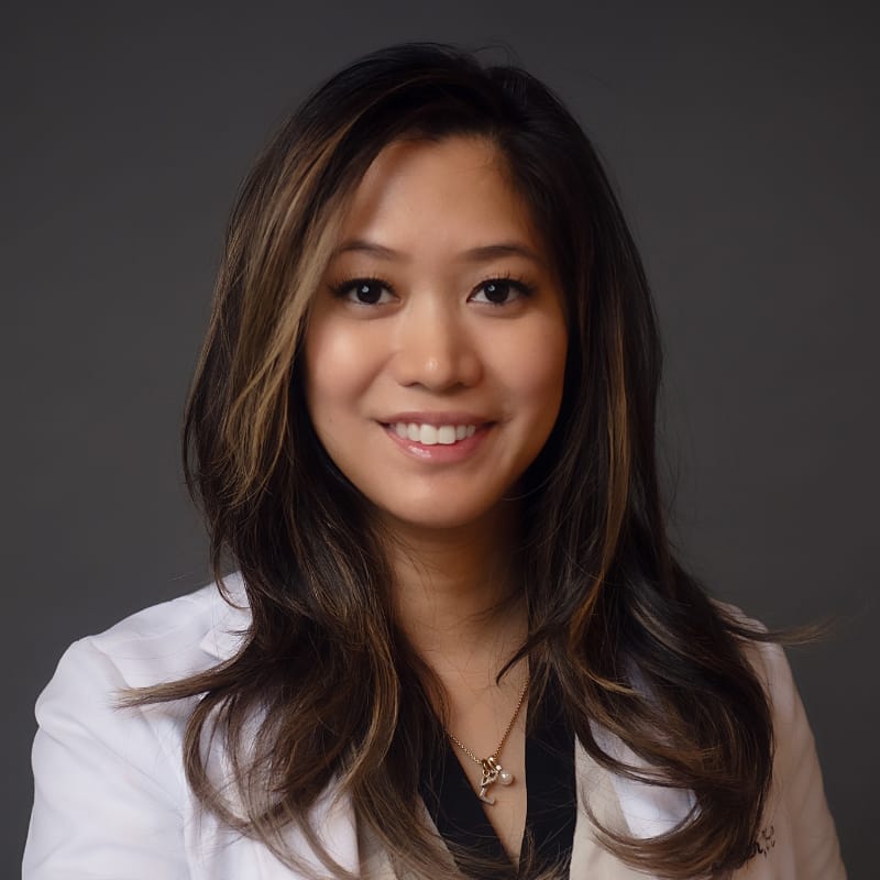 Headshot of Amanda Unalivia Buracker, PA-C, certified physician assistant at Forefront Dermatology