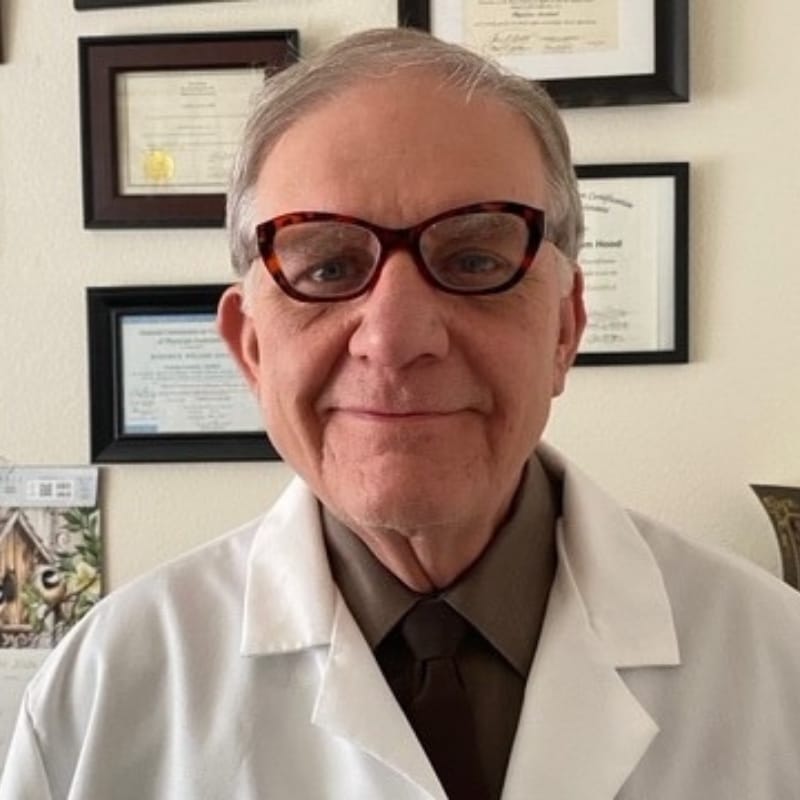 Headshot of Roderick William Hood, PA-C, certified physician assistant at Forefront Dermatology