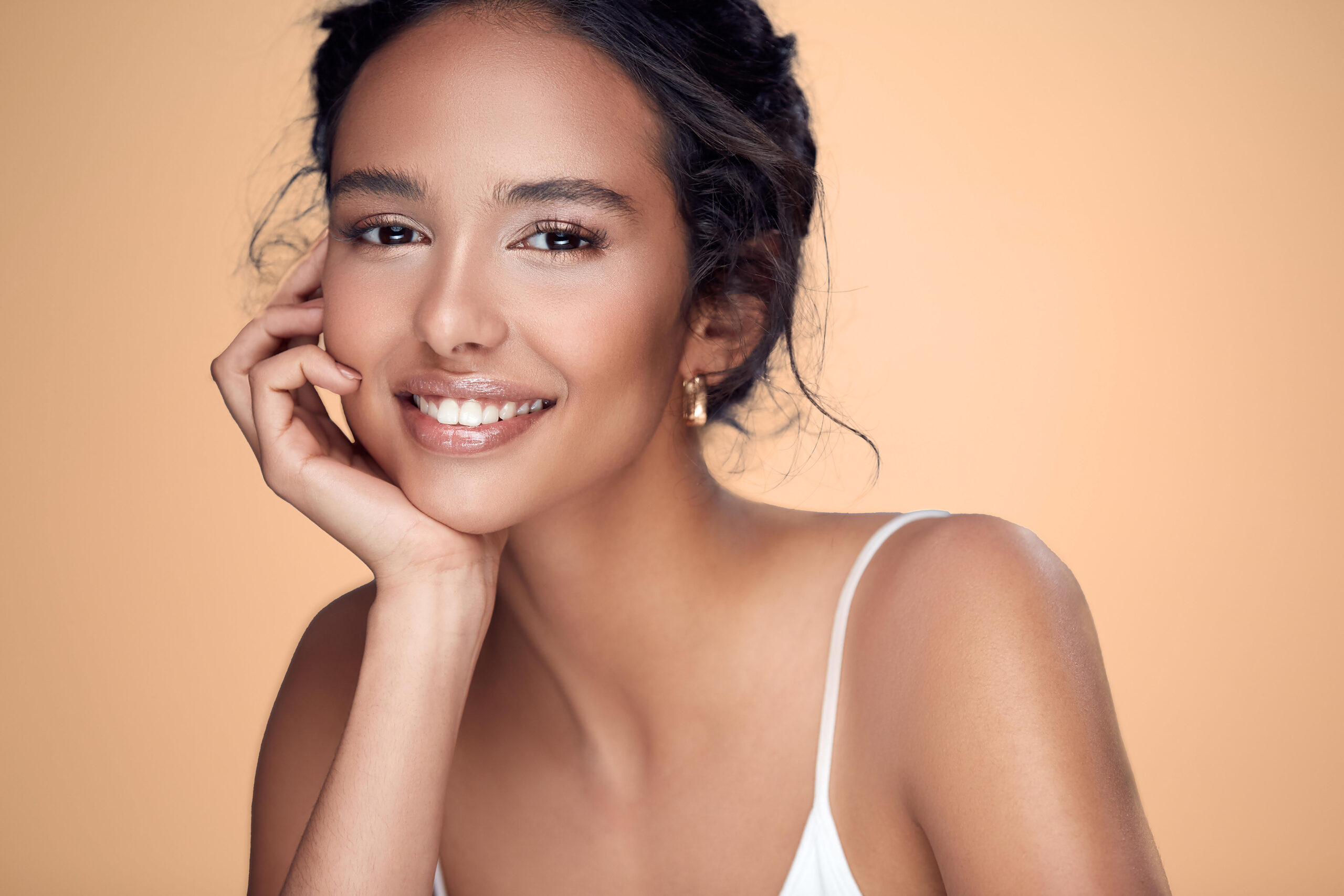 From Dull to Radiant: How Microneedling Rejuvenates Skin Naturally
